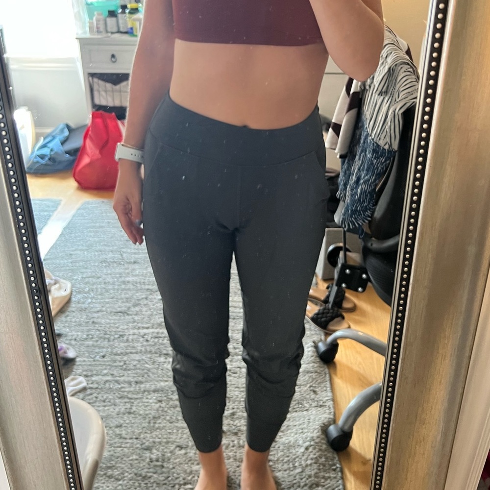 LuluLemon Align Joggers - Gray